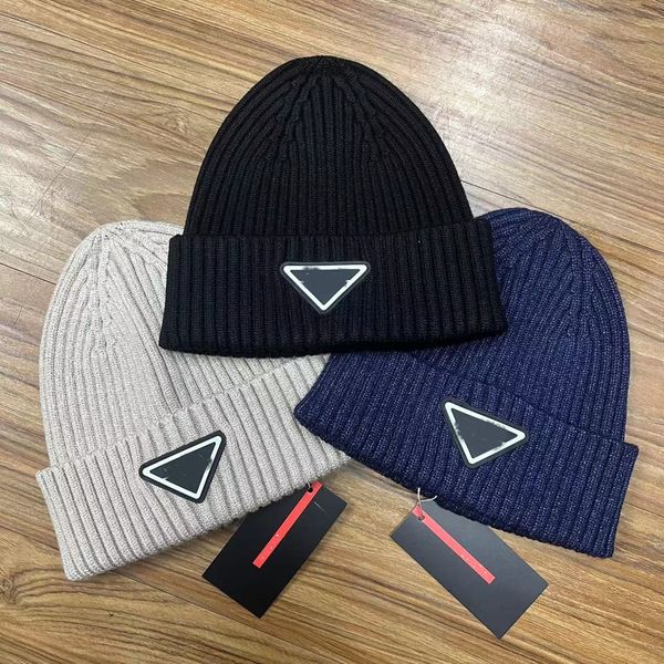 

2023 designer men beanies fashion triangle metal label letter women casual hat fall winter hip hop knitted hat cap cashmere bonnet gorros, Blue;gray