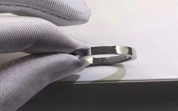 

fashion love rings men and women classic titanium steel three diamond ring with exquisite gift box7914978, Silver