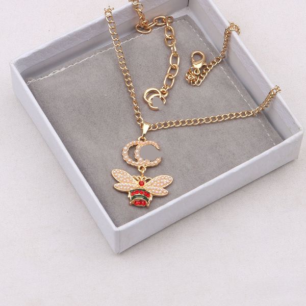 

luxury designer necklace pendant necklaces designers bee pendant stainless steel letter for women wedding jewelry no box 20style, Silver