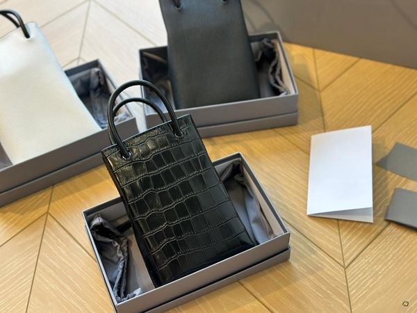 

2023 new crocodile pattern mini phone bag casual fashion crossbody bag small bag women's bag