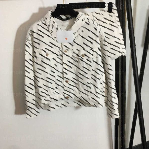 

23ss women pants sets womens designer clothing casual suit full of logo letter print front short back long denim jacket denim shorts sets wo, White