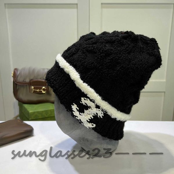 

Three-dimensional Letter Beanie Designer Woolen Cashmere Hat Soft Comfortable Stylish Handsome Leisure Autumn and Winter, V3