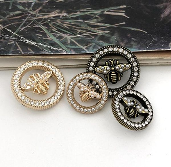 

metal vintage bee diy sewing button round crystal pearl bee buttons for shirt sweater coat1330601, Black