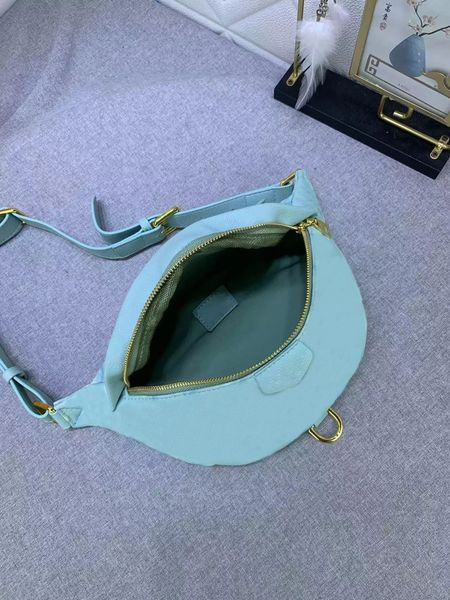 

2023 new women leather fashion waist bag gold chain bag cross body pure color classic womens handbag shoulder messenger bags #778866, Black;red