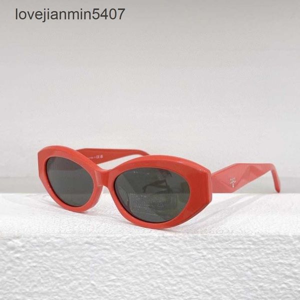 

2023 design sunglasses %80 factory wholesale and retail p family's new tiktok net red personality sunglass women's versatile korea, White;black