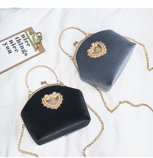 

evening bags female velvet pearl handbag vintage velour heart design bag wedding party bride clutch purse 230725