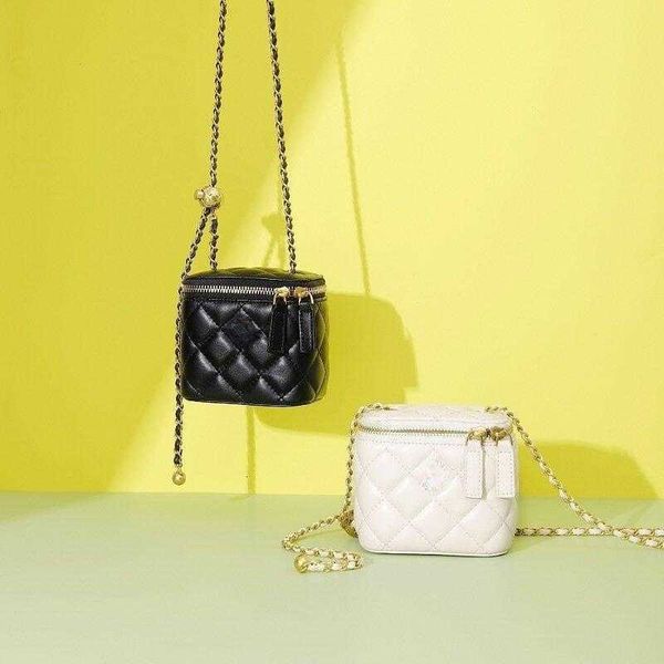 

bags dinner bags dinner bag 2023 new xiaoxiangfeng jinzhu box bag mini makeup mouth red fashion lingge chain crossbody