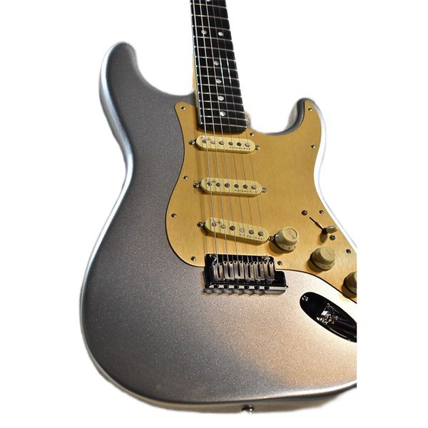 

fsr ultra st ebony fingerboard silver us22058906 electric guitar