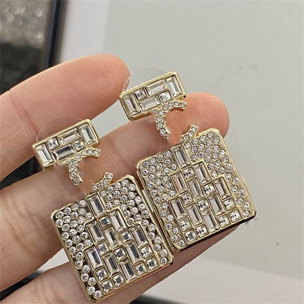 

2023 latest stud earring ccity luxury designer jewelry women classics c logo hoop earrings fashion accessories 53052, Golden;silver