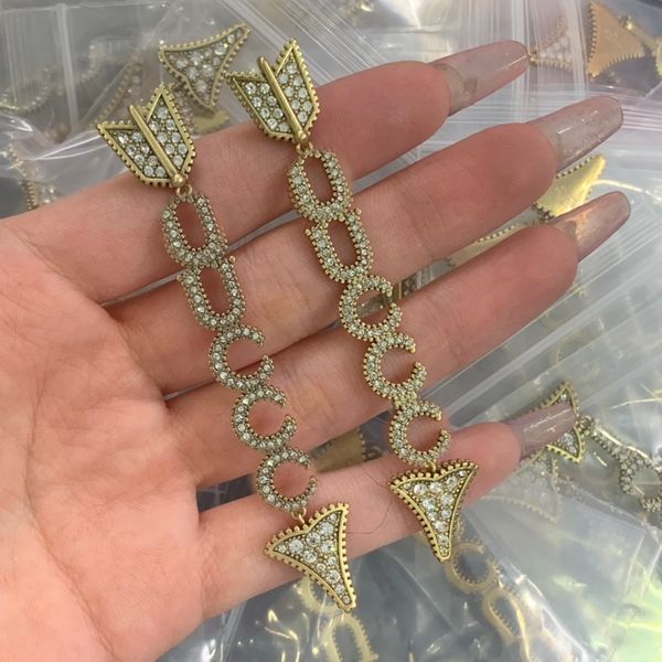 

full diamond letter arrow earrings dangles for woman fashion shiny anti allergy simple earring jewelry gift cgue5 --10, Silver