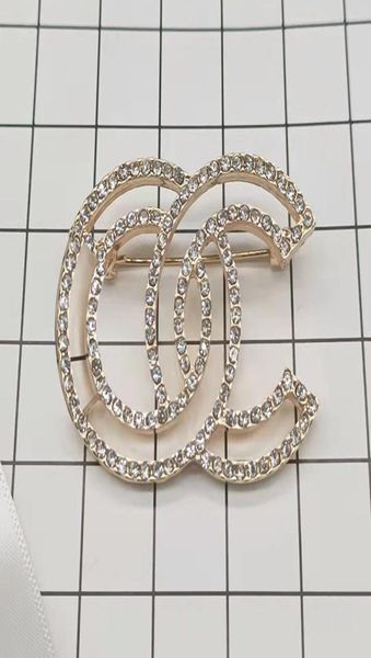 

classic fashion brand designer design double letter gold cryatal brooch women pearl rhinestone brooch suit laple pin fashion jewel6473373, Gray