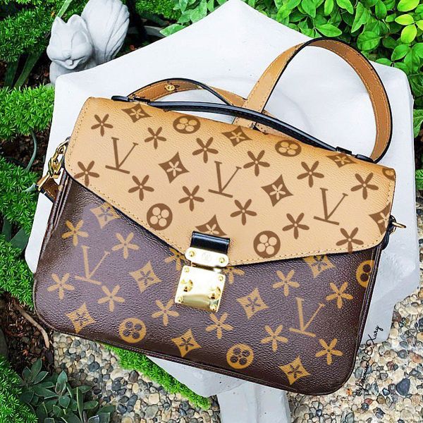 

womens genuine leather flap messenger envelope bags luxurys designer briefcases pochette clutch shoulder bags mens summer totes cross body s