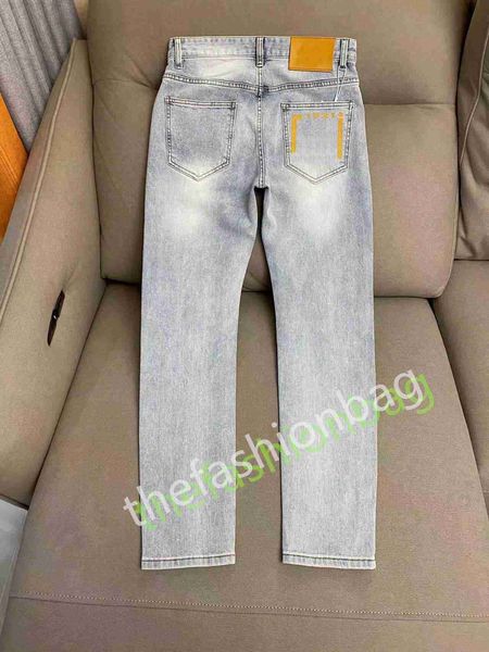

2023s new designer jeans for fall and winter are stylish comfortable slightly elastic slim-fit luxurious high-quality mens handsome jeans, Blue