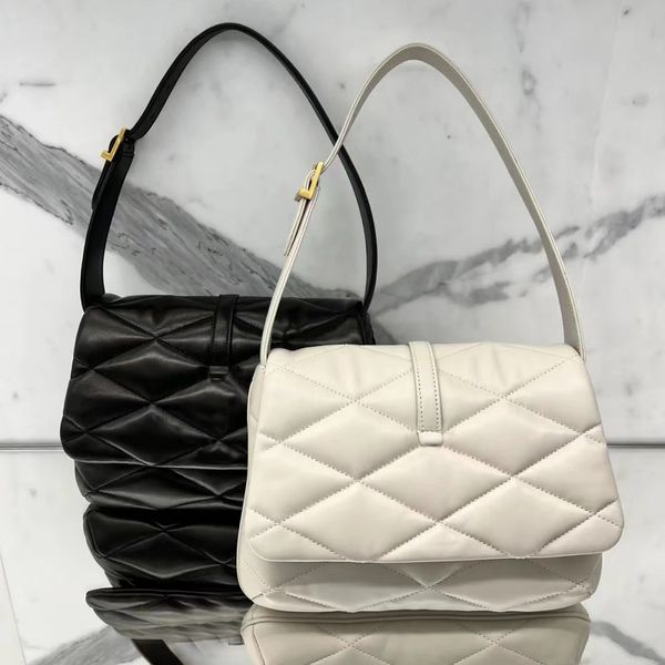 

luxury designers totes shoulder underarm envelope bag latest clutch square quilted bag overlock wholesale womens mens handbags lambskin hand