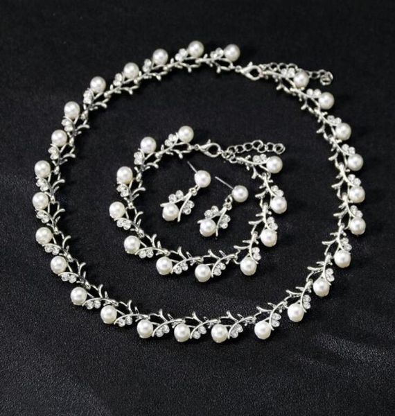 

pearls new brides jewelry bridal accessories jewelry earrings necklace crown 3 pieces charming for wedding bride6418443, White