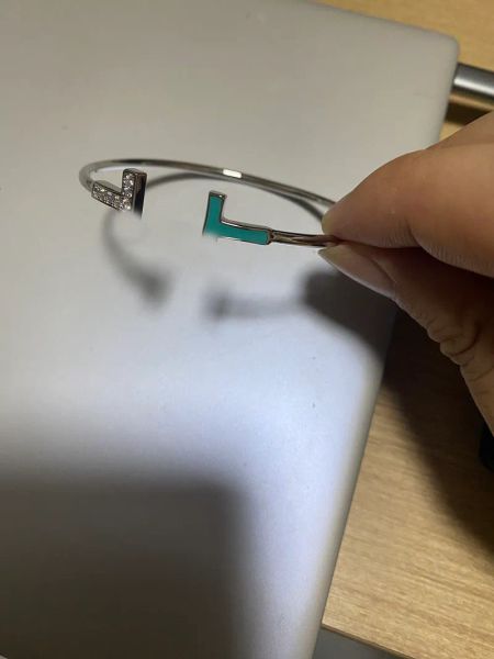 

wholesalers t family's same style bracelet women's white shell bare body with diamond sterling silver 18k rose gold colorless fash, Black