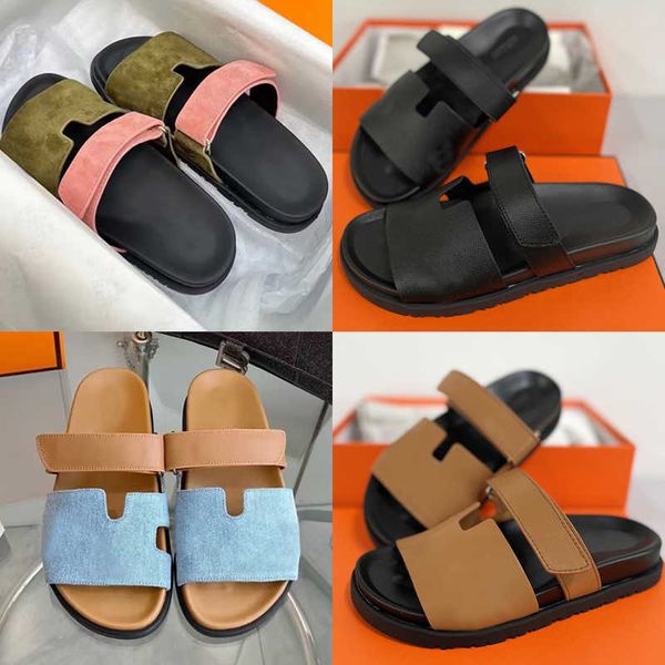 

designer mens slides luxury sandals beach chypre sandal classic flat slipper summer ladies leather flip flops women slide with bag no450, Black