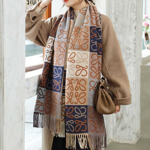 

the new luojia minority style loe color matching in autumn winter classic plaid scarf is versatile and warm with simple shawl, Blue;gray