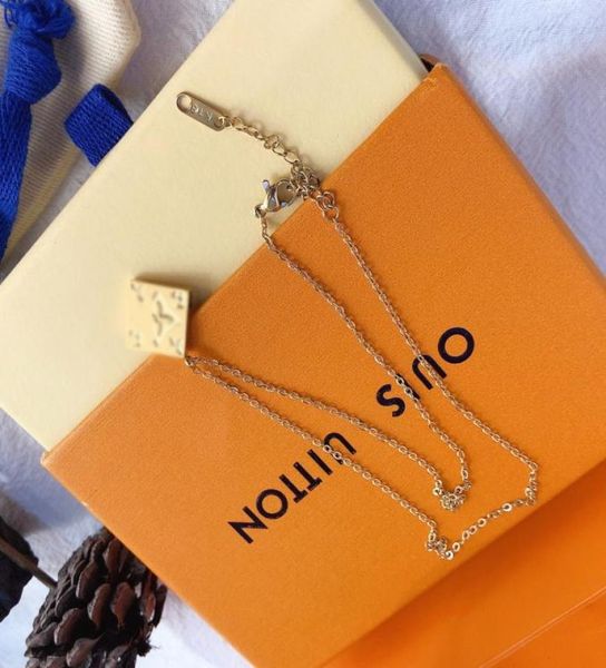 

fashion women luxury designer necklace choker pendant chain 18k gold plated stainless steel letter necklaces wedding jewelry acces4961466, Silver