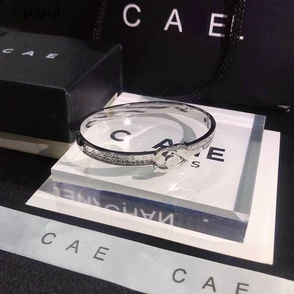 

18k gold bangle 925 silver designer bracelet luxury girl love circle classic brand jewelry couple box fashion family accessories, Black