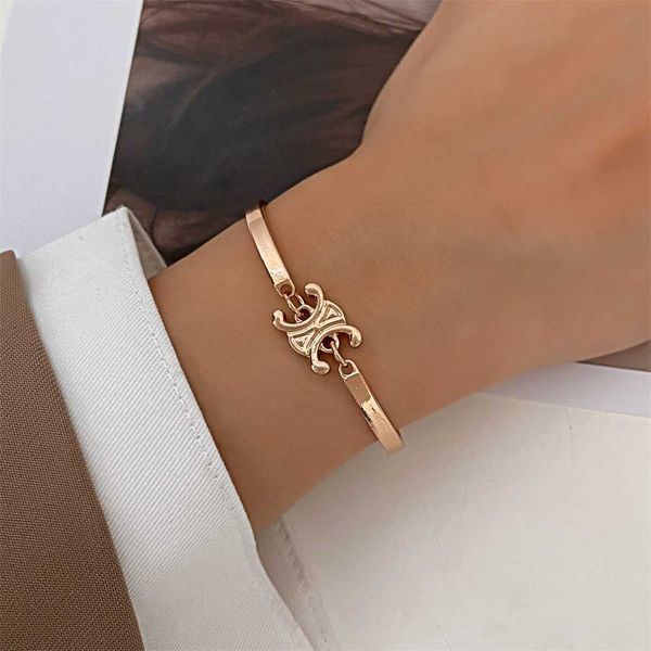 

celi new fashion alloy color-preserving gold-plated french style triumphal arch design bracelet female, Golden;silver