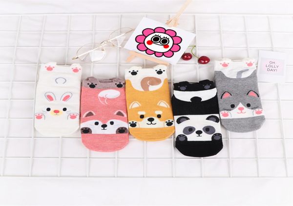 

2020 fashion new black womens designer socks personality simplicity women039s socks white sock woman sock slippers socken made 3138896, Black;white