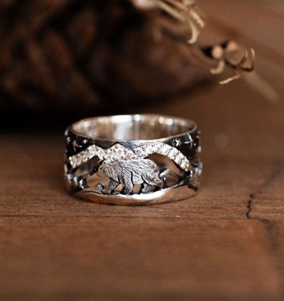 

s1914 fashion jewelry black vintage polar bear ring hollow out rhinstone bear rings5413261, Silver