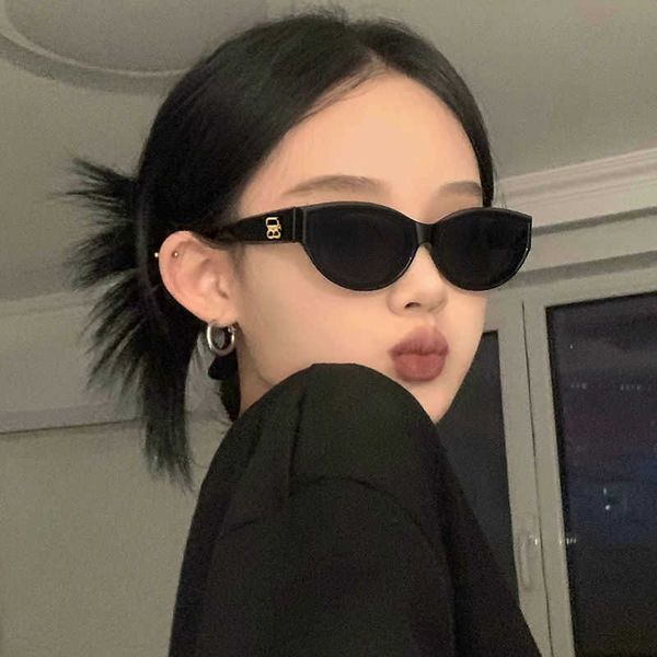 

sunglasses summer ins personalized black narrow frame women's tech sense fashion network red glasses pgraphy, White;black