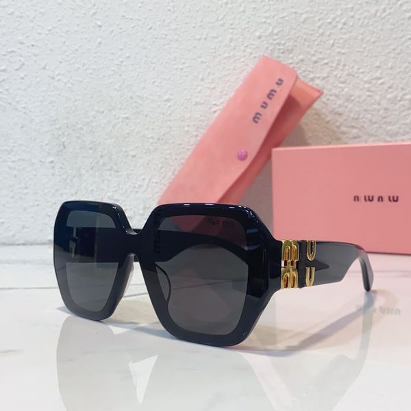 

luxury miu sunglasses polaroid lens designer letter womens mens goggle senior eyewear for women eyeglasses frame vintage metal sun glasses w, White;black