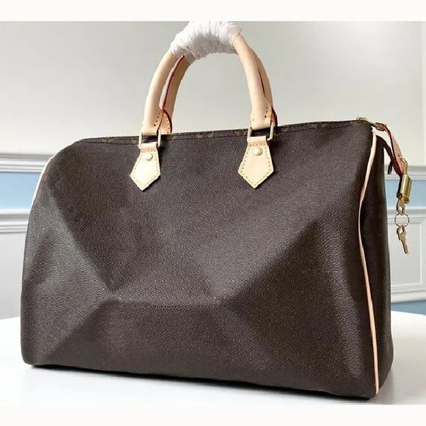 

classic style fashion bags travel shoulder lady totes handbags cross body messenger bag pillow bag traveling bag duffel bag tote shoppingbag