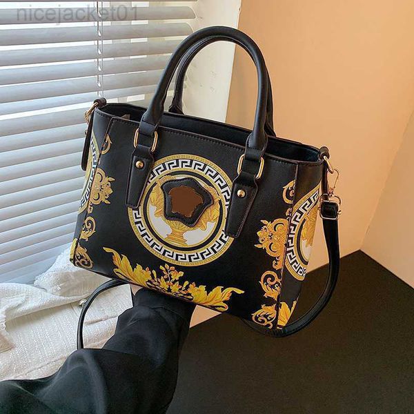 

designer versages bag vercaces autumn and winter new women's bag handbag large bag single shoulder bag women's bag graffiti bag co