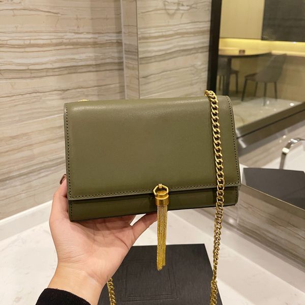 

genuine leather famous chain baguette travel bag womens mens woc flap tassel clutch evening bags classic round crossbody tote hand bag luxur