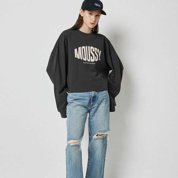 

2022 autumn new product  family casual short letter embroidery patch round neck sweater women's -049099, White