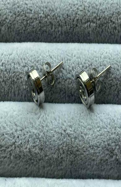 

titanium steel fashion stud women designer earrings white shell silver rose gold earrings luxurious letter cute size trendy jewelr9692826, Golden;silver