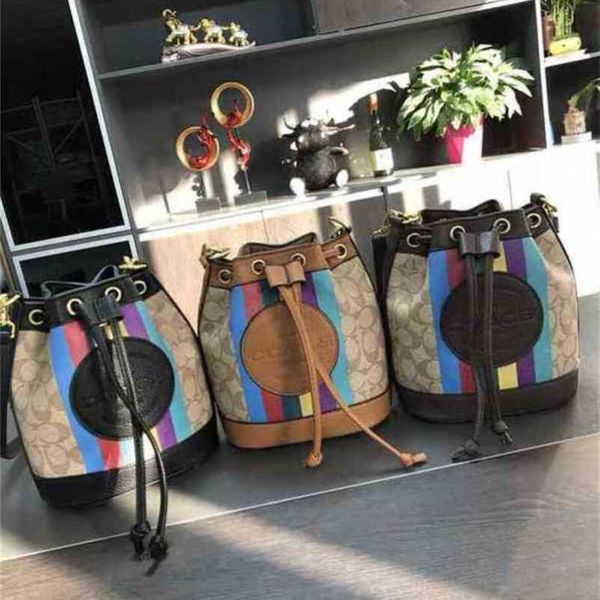 

2023 new luxury bags trend shoulder diagonal casual drawstring bucket