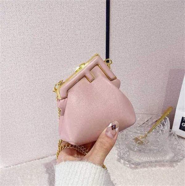 

designer luxury bags feeling clip red shoulder messenger explosion version