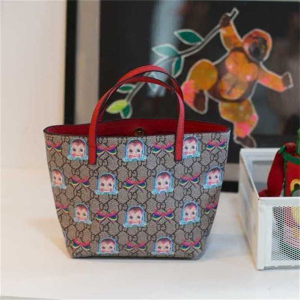 

2023 new luxury bags can be mixed batches and american doll all over print butterfly