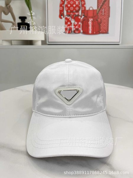

designer prad hatthe correct version of p family inverted triangle label net red baseball cap of the same type fashion duck sunshade of the, Blue;gray