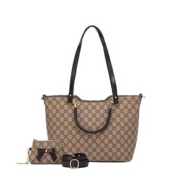 

2023 luxury bags capacity fashionable leather messenger