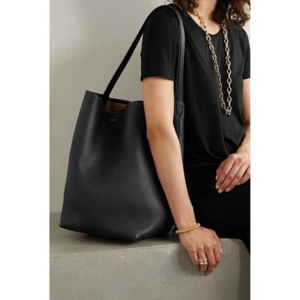

the * row cowhide bucket bag with large capacity advanced sense one shoulder casual universal bag simple solid leather women's bag