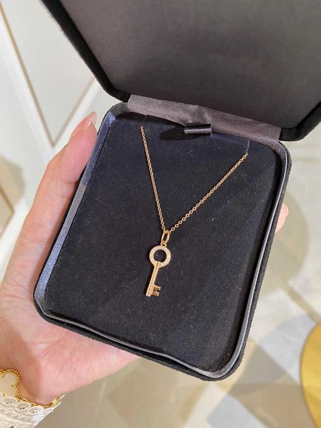 

high version v gold tiffay key necklace cnc exquisite hand set diamond new light luxury crystal collar chain female straight, Golden;silver
