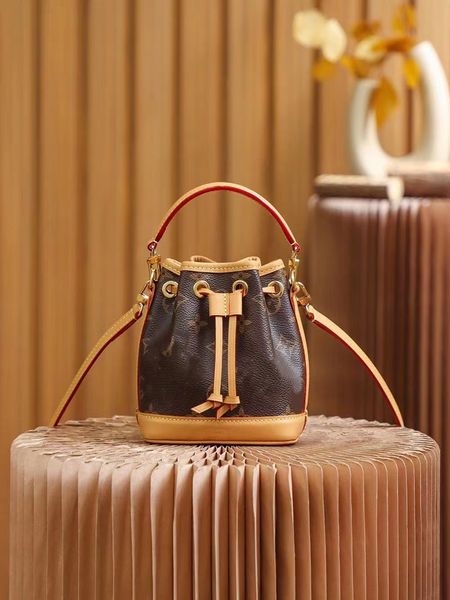 

m81266 new women's bag luxury shoulder bag water bucket bag