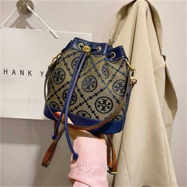 

2023 new luxury bags you embroidered canvas bucket large classic