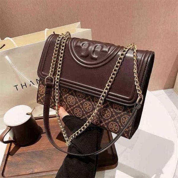 

2023 luxury bags trend chain embossed shoulder messenger
