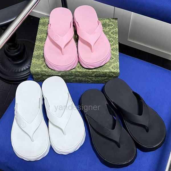 

designer slippers women mens slides ggun sandle sandal thick soled flip-flops rubber slipper the same of waterproof beach slippers seasons w, Black
