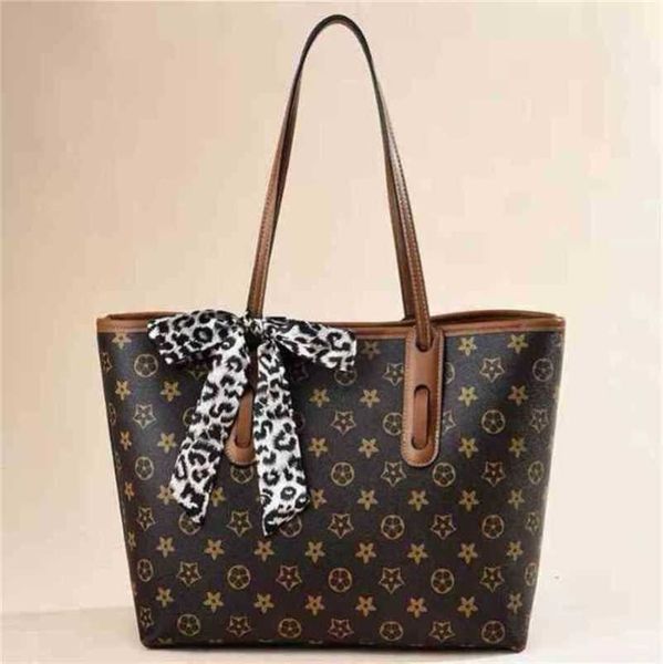 

designer luxury bags women trend capacity