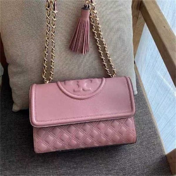 

2023 luxury bags trend cousin same style rhombic lattice chain shoulder messenger solid color tassel