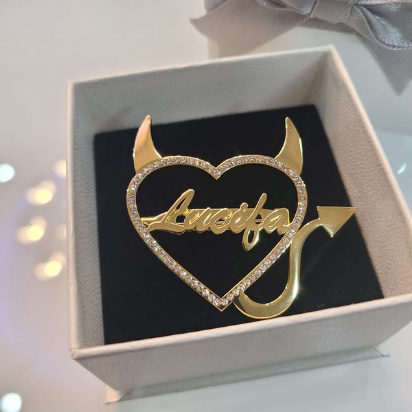 

pins brooches unique design stainless steel customized name brooch with crystal custom lapel pin personalized wedding part gift 230727, Gray