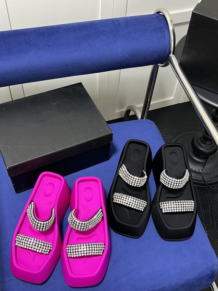 

2023 alex taji platform slide beach sandals women designer slippers diamond two straps dazzling wang summer slides aw square toe wedges sand, Black
