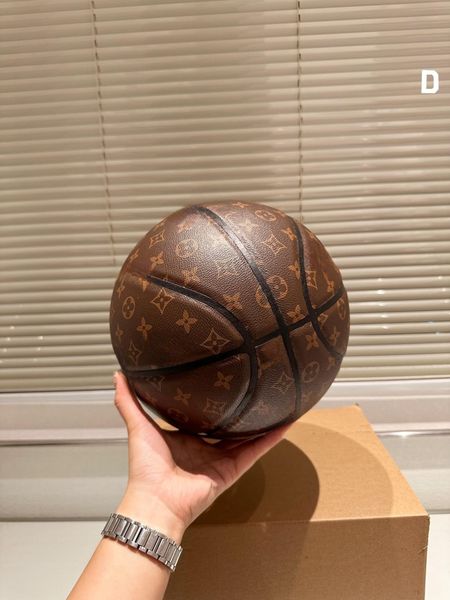 

treasure edition basketball gift decoration no. 7 retro rugby standard model